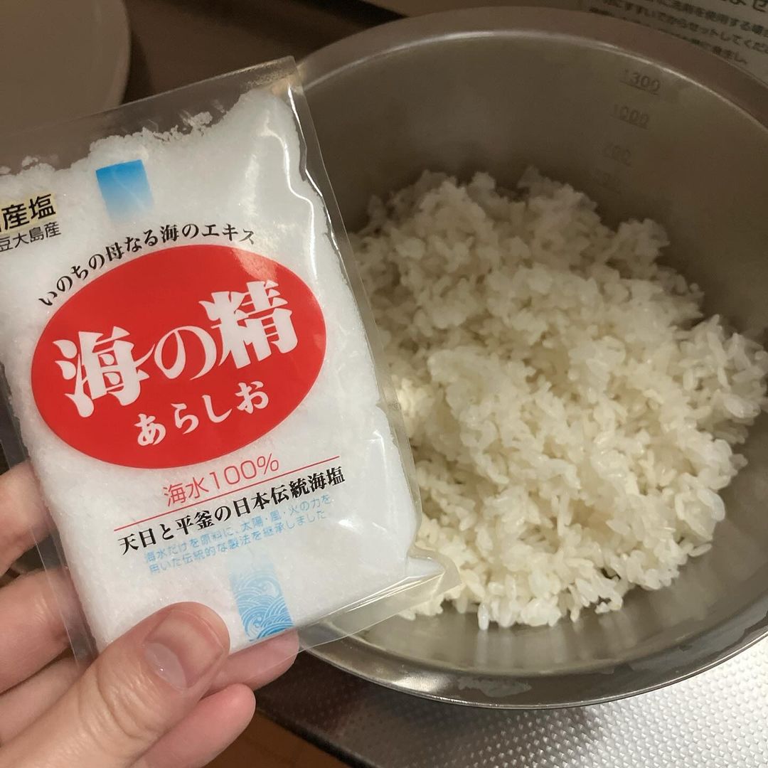 口コミ投稿：「海の精 あらしお」日本の伝統海塩であり、海水100％を使用して古くからの製法を継…