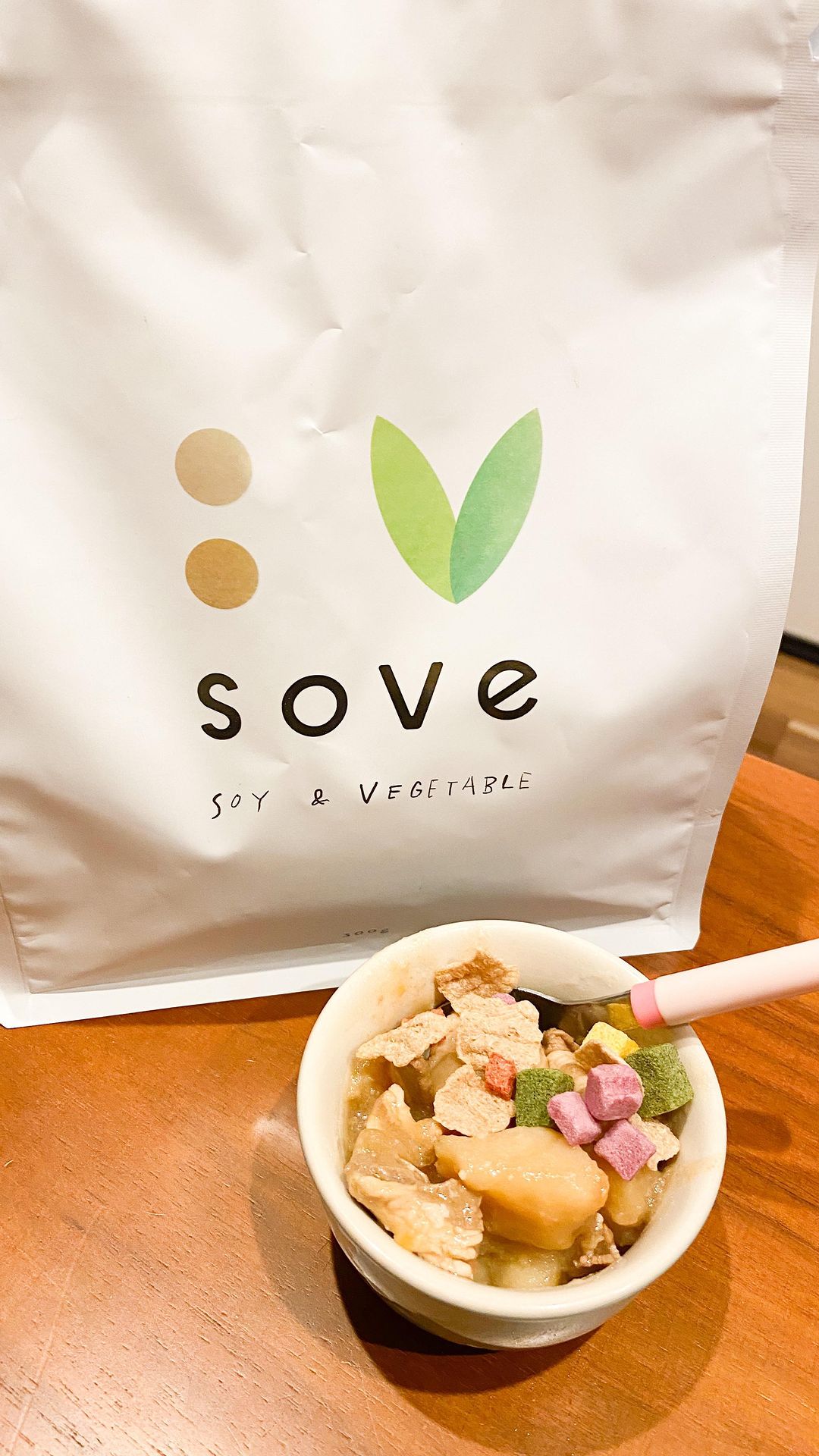 口コミ投稿：最近、SOVE シリアルをシチューやスープにあえることにハマってます。こちらは大豆と…