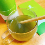 大掃除の休憩に。。栄養補給🍀この一杯で73種類！全て明日葉由来の栄養素が摂れるって🍀この明日葉は日本で唯一滋賀の永源寺で有機栽培されてるんだって！滋賀に住んでて知らなかった😅あったかいお湯で…のInstagram画像