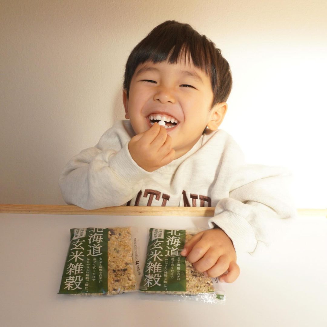 口コミ投稿：𖤣𖥧𖥣𖡡𖥧𖤣...北海道産の玄米と雑穀をブレンド「北海道玄米雑穀」いつものごはんに混ぜて…