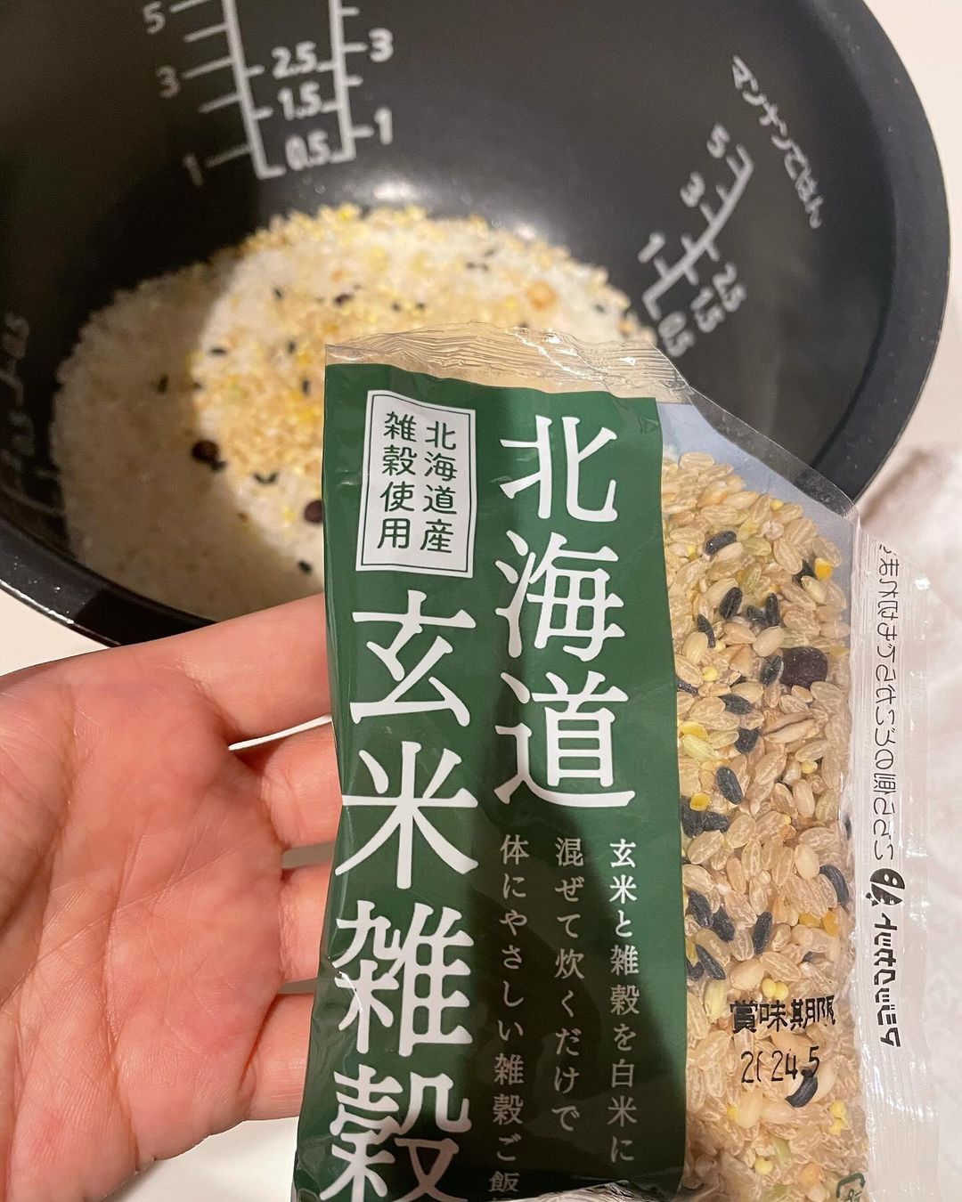 口コミ投稿：北海道玄米雑穀」（70g×2袋）ためしてみました北海道産の玄米と雑穀をブレンド。いつ…
