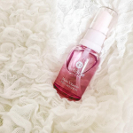 【DETクリアのピール美容液】をお試しさせていただきました✨洗顔後の仕込み美容液で角質ケアと保湿の両方かなえられる優れもの👍この時期は保湿保湿も大事だけど、肌に角質が溜まってるまま重ねてたらも…のInstagram画像