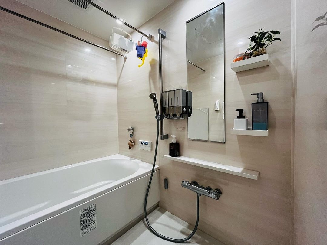 口コミ投稿：こんにちは☼今日はお風呂場の紹介です。生活感のでやすいお風呂場。衛生面でも手入れ…