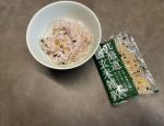 『北海道玄米雑穀』お試ししました🌿・・・元々、白米に雑穀米を混ぜて炊くのが好きですが、こちらは初めて試しました✨✨市販のいつも食べてるものに比べて、しっかりと雑穀の味がしてとても美味しかった…のInstagram画像