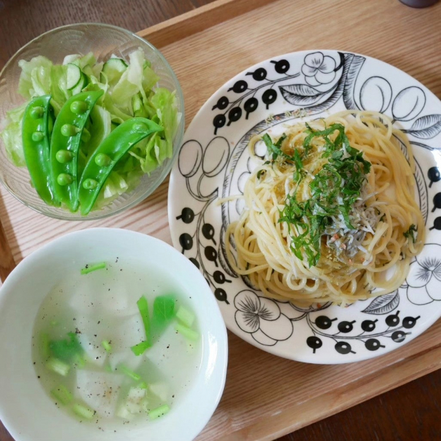 口コミ：玉露園梅こんぶ茶としらすのパスタ、今日の昼ごはんの画像（2枚目）