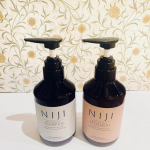 ...NIJI RHYTHMIC（ニジ　リズミック）シャンプー＆トリートメント°˖✧新素材「ナノファイバージェル」配合 𓈒𓏸𑁍使ってみました🎶まとまりやすい髪になるので使い続けていき…のInstagram画像