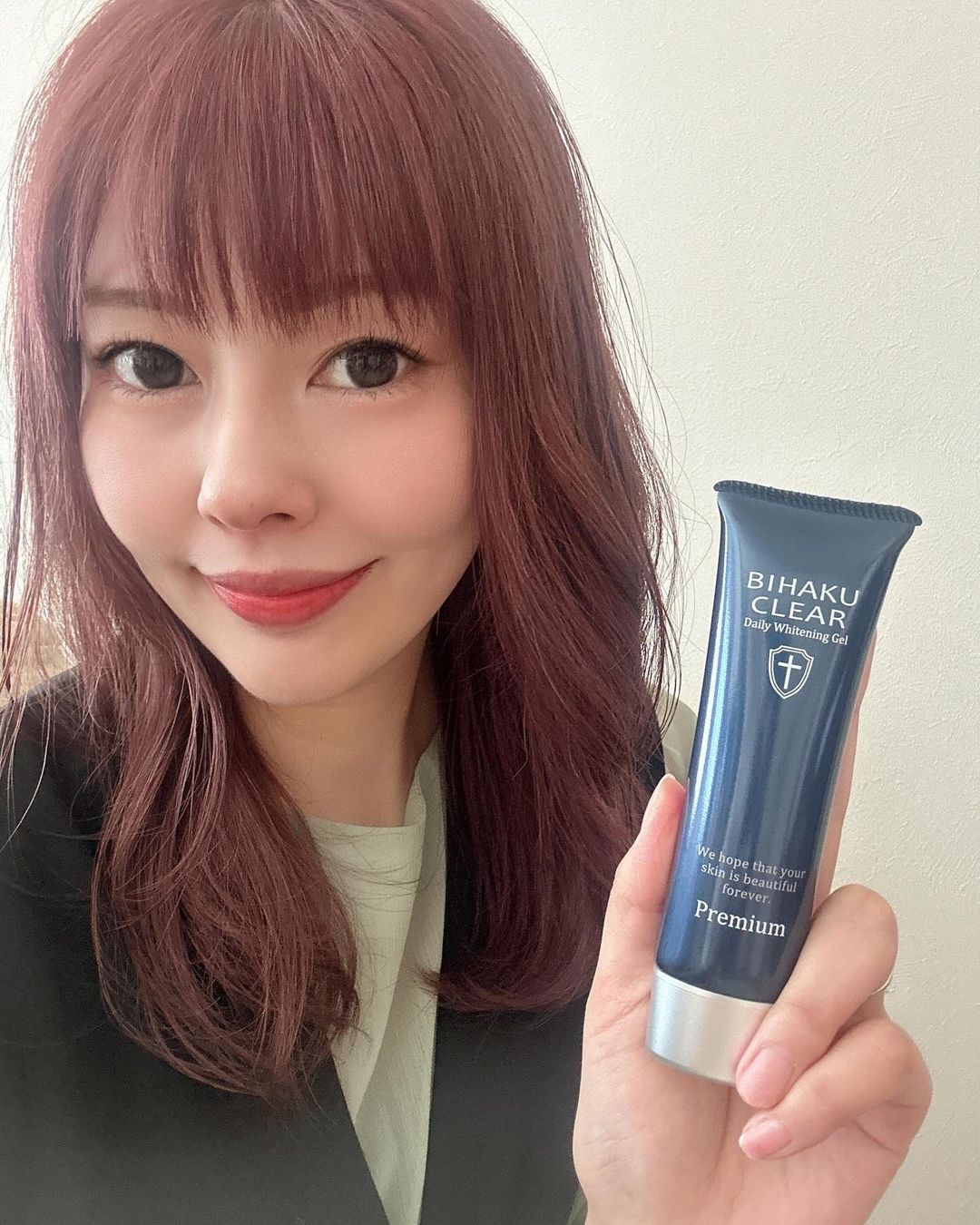 口コミ投稿：大好きなビハククリアに！なんとプレミアムが登場しましたっ👑✨✨薬用美白オールインワ…
