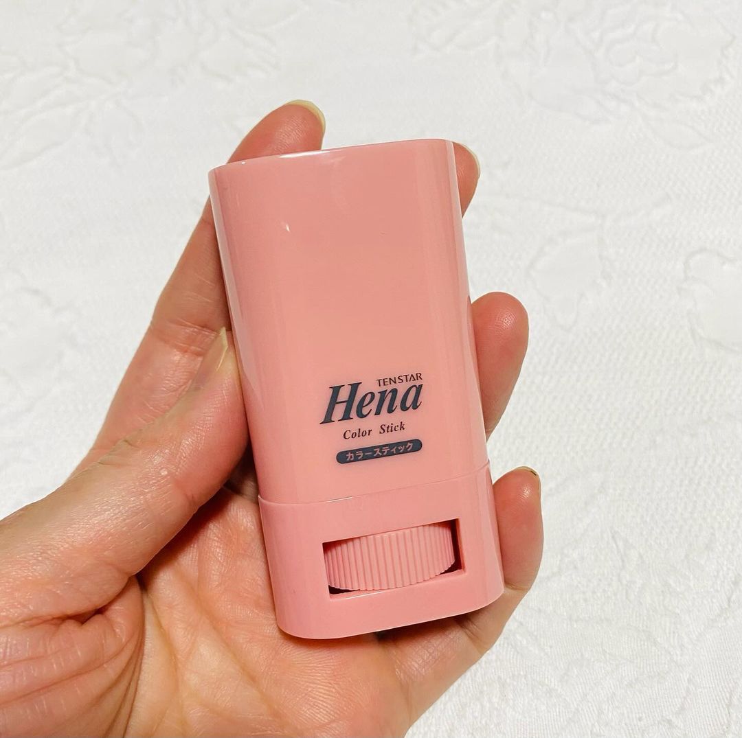 口コミ投稿：テンスターヘナ　白髪用カラースティックの紹介です白髪や、アホ毛にサッ使えて便利…