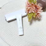 薬用　W美白ホワイトクリーム　白輝ーはっきーを使ってみたよ❣️ホイップクリームのような柔らかさが心地よく、伸びのいいダブル美白*クリーム✨✨シミ、そばかすを防いだり、日焼け・雪焼け後のほて…のInstagram画像