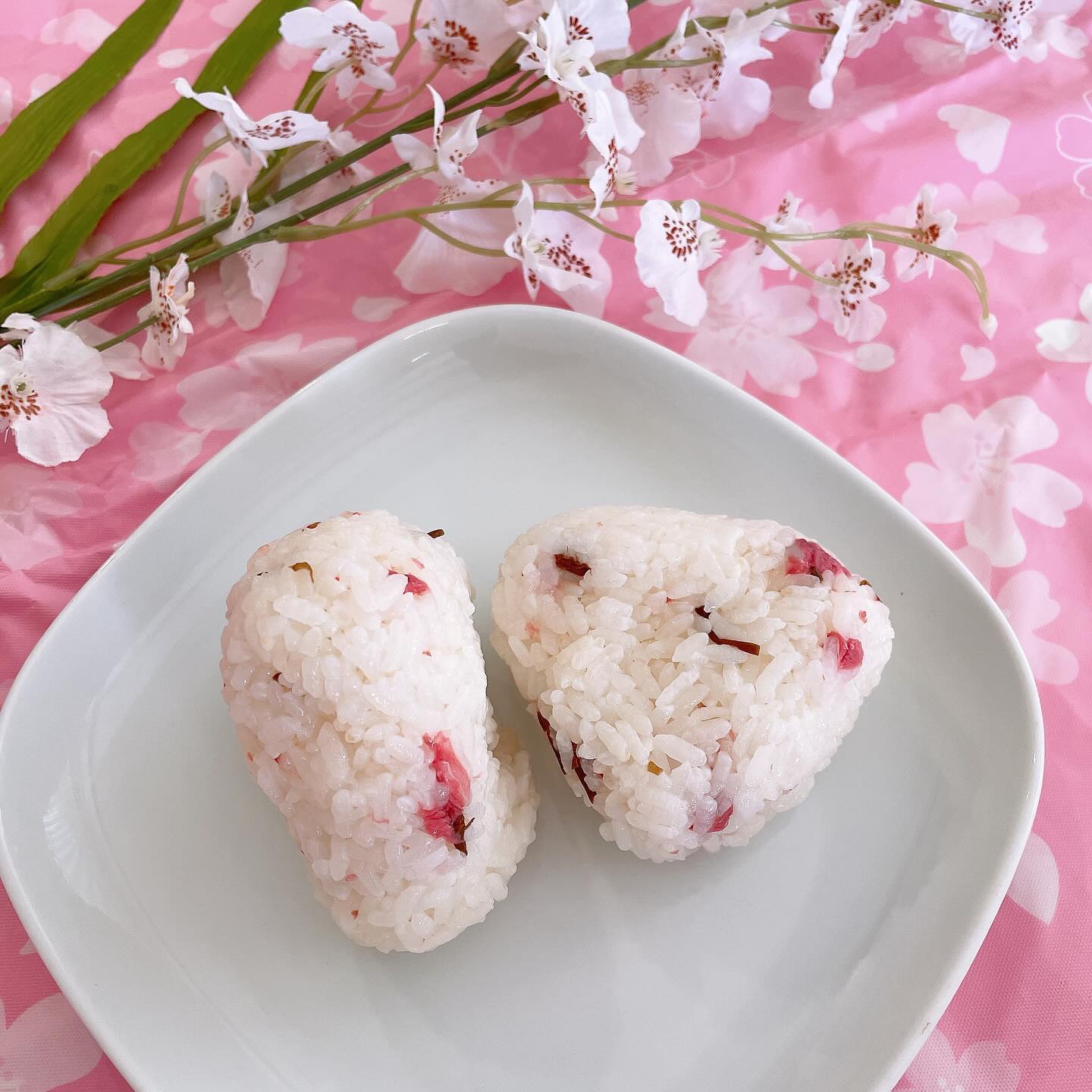 口コミ投稿：海の精　桜の花塩漬け⁡⁡一度食べてみたかった🌸⁡桜の花びら〜⁡⁡だって桜の花びらには…