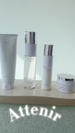 2024年5月20日本日リニューアル発売✨🌹アテニアのプリマモイスト全体的にさっぱりとしていて、ベタつきがおさえられている処方だなと感じています。保湿重視のこっくりテクスチャが好きな私です…のInstagram画像