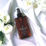 ウツクシアハーバルリーフ オーガニックヘアオイルフレッシュティーの香り100ml 3300円ハーバルリーフ オーガニックシャンプーシリーズから登場したオーガニックヘアオイルのご紹介です。…のInstagram画像
