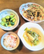海の精（@uminoseishop ）さんの【桜の花塩漬け】を食べてみました！ご飯と混ぜてたきこみ💓桜のふんわりとした香りと塩からさがちょうどよい〜！お料理にもよく合いました。お茶や、…のInstagram画像