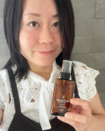 Herbal Leafさまのハーバルリーフ オーガニックヘアオイル 💝ドライヤー前と日中の乾燥が気になる時に使ってるよ☺️ベタつかないから汗をかくこの時期でも使いやすい✨優しい香りもお気に入…のInstagram画像
