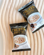 これすごく美味しかった😋！たった３０秒で本格トリュフリゾットが作れる、フリーズドライ製法のトリュフリゾットの素。暖かいごはんとお湯で混ぜ合わせるだけ！簡単なのに本当に美味しい🤤即席だし、…のInstagram画像