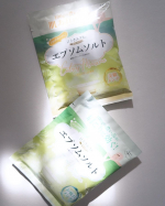 入浴による発汗で美肌に導いてくれるという"汗かきエステ気分スペシャリテエプソムソルトフローラルマリン　＆　シトラスマリン"を使いました。→ 一回にたっぷり100g!→徳島県鳴門市の海水からつ…のInstagram画像