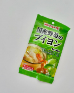 マルトモさまの国産野菜のブイヨン 🍲野菜スープやシチューなど煮込み料理のベースに☝🏻国産6種の野菜(玉ねぎ、白菜、キャベツ、にんじん、ニンニク、セロリ)を自社工場でじっくり炊き出し🧅🥬…のInstagram画像