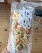 #PR #もち吉 #おやつはもち吉 #mochikichi #味トップ #monipla #mochikichi_fanモニプラでもらった「もち吉　味トップ」についてのレビューです。つまみやす…のInstagram画像