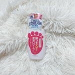 .薬用柿渋　帰ってスグの足洗いソープをmonitorさせていただきました👣足指、足甲、足裏の気になる臭いをスッキリ。ニオイの原因菌を殺菌、汚れ・汗を洗浄🦠有効成分のチカラでニオイの元に…のInstagram画像