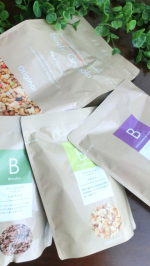 【Body Granola 】Body Granolaは一人ひとり違う腸内フローラを調べて作る、「わたし」にぴったりのグラノーラ。最初のステップは腸内フローラの解析♪自宅で採便して検査キット…のInstagram画像