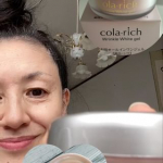 TVのコマーシャルを観てずっと気になってた✅コラリッチ リンクルホワイトジェルオールインワンなのに時短だけじゃなく、これ1つでシワ、美白※1ケアができる手軽さに惹かれました。薬用オールインワンで「…のInstagram画像