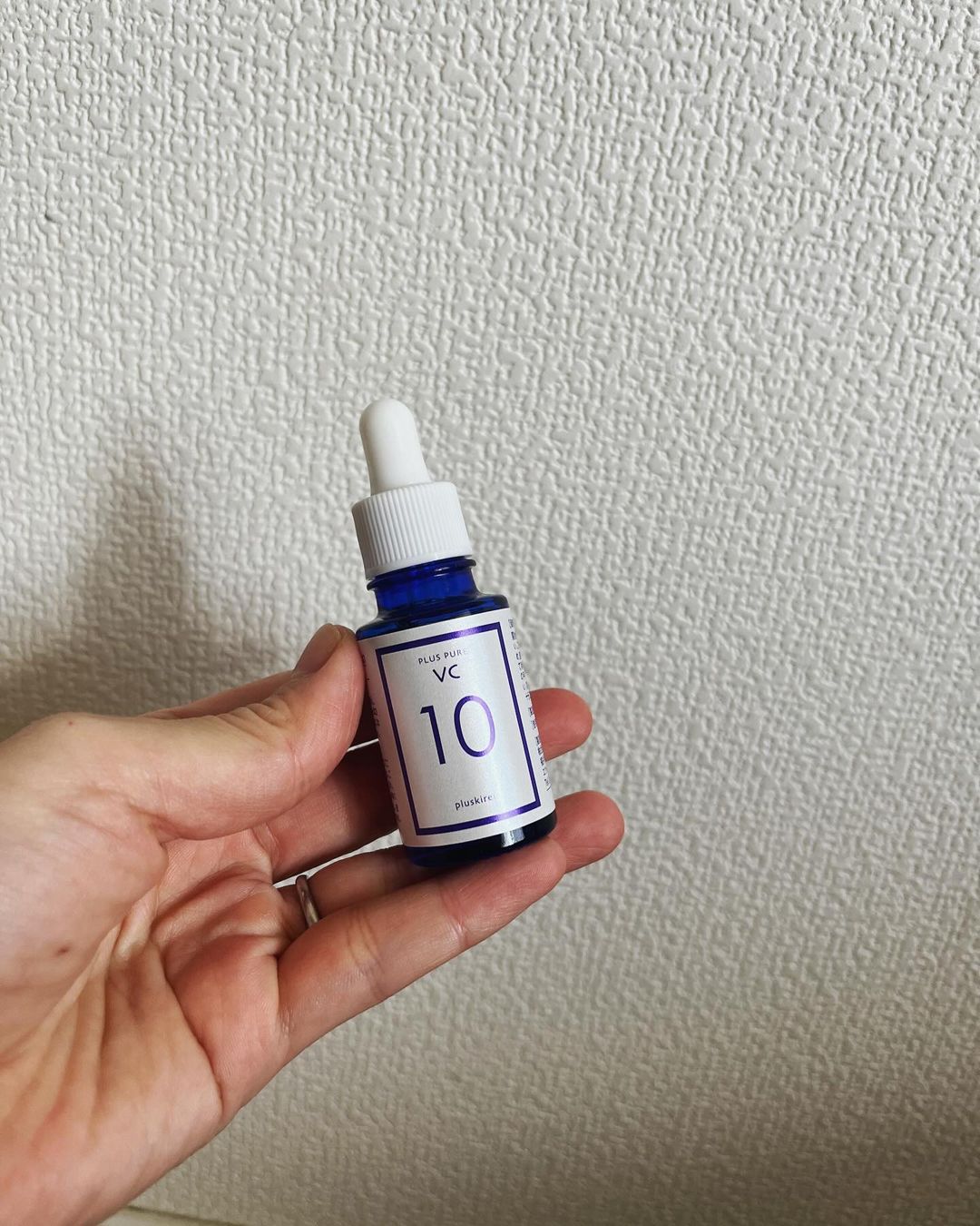 口コミ投稿：この夏はプラスピュアVC10で美肌対策するぞー！朝晩の洗顔後、化粧水で整えた後、プ…