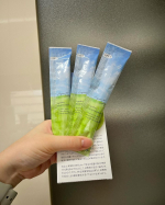 これを食べた人の感想の多くが味について( º^º; )確かに薬草ぽい味で最初は「お~この味か」ですが、食べた後体がじんわりと温かくなる感じがして効き目を感じます( ՞. ̫.՞)これはジンジャーの…のInstagram画像