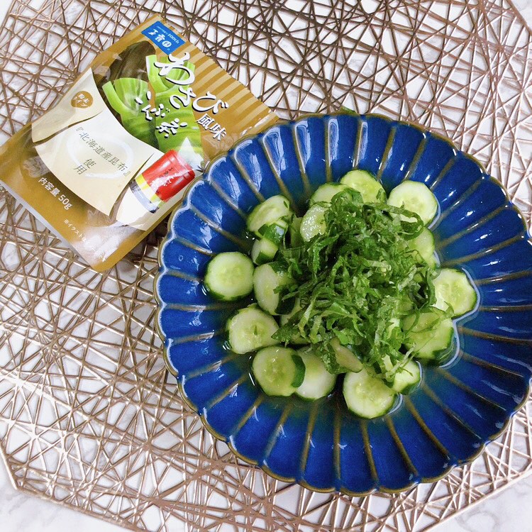 口コミ投稿：箸休めにぴったり！玉露園「わさび風味こんぶ茶」でさっぱり浅漬け♪きゅうり2本を食…