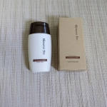 ＃PR ㈱ネオナチュラル様のnatures for  UVスキンケアミルク提供していただきました。７８％が食物由来の美容成分を使用したUVスキンケアミルク30ml,手にとると、ホンワカ香るアロマの…のInstagram画像