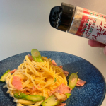 クレイジーガーリックでカルボナーラを旦那が作ってくれた🍴😋クレイジーソルトはよく使ってるけど、クレイジーガーリックは初めて👀香ばしいにんにくの風味がカルボナーラとの相性抜群✨これでガーリックト…のInstagram画像