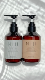 @niji_rhythmic_jp のナノファイバージェル配合のシャンプー&トリートメントのNIJIRHYTHMICシャンプー＆トリートメント！ヘアカラーでパサつきや広がりが気になっていたのですが、…のInstagram画像
