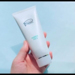 ピアベルピア　マリンパックの紹介ですこちらは食品・美容業界で注目の「アカモク」をパウダー状にして配合した洗い流すパックなんですテクスチャはなめらかで肌にスーッと伸ばしすいです、ほんのり海藻を思…のInstagram画像