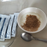 玄米発酵食品ハイゲンキ ビフィズスをお試ししてみました！携帯しやすいパッケージなので気軽に職場にも持って行けます。一日の目安は目的、体調に合わせて3袋から9袋だそうです。食事を減らしたい場合は食…のInstagram画像