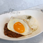 🌱PLANTBASED（プラントベース）🌱⧉ベジカフェ しょうゆそぼろ⧉ベジカフェ ガパオ⧉ベジカフェ キーマカレー⧉ベジカフェ ヴィーガンパンケーキこんな方にᝰ✍︎꙳⋆ 家族がアレ…のInstagram画像