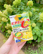 ビタミンC1200井藤漢方製薬1袋（2g）にレモン果実約60個分のビタミンC、さらにビタミンB₂を配合し、水なしでそのまま食べられる手軽な顆粒スティックタイプ😍親しみやすいレモン…のInstagram画像