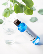 オーガニック化粧水のnaturesforヒーリングローション🌿植物100%で肌に優しいのが嬉しい♡まず、清潔感のあるブルーボトルがお洒落🩵手にとると、サラッとしたテクスチャーに爽やかな良い香り…のInstagram画像
