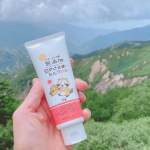 マックス「無添加　日やけ止めミルク　チューブタイプ」✨ラスカルの親子のパッケージがとってもかわいい🩷お気に入りの日やけ止め🩵せっけんメーカー「マックス」が考えたせっけんラク落ち処方の日やけ止…のInstagram画像