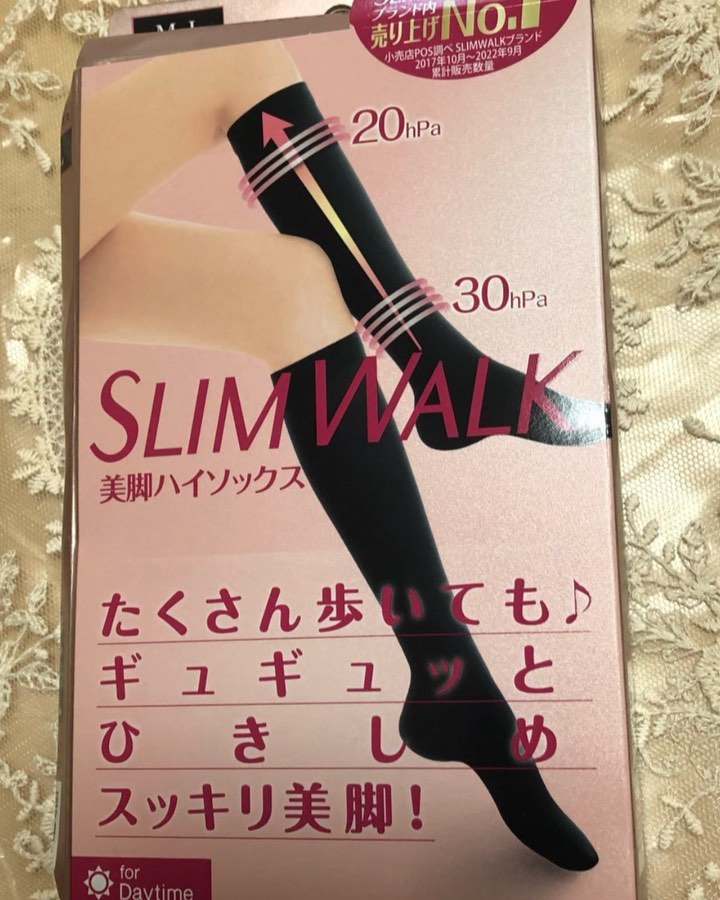 口コミ投稿：足元スッキリのハイソックスを試してみました。冷房でむくみがち、加齢で脚力にすっ…