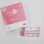◇ 潤姫桃子 ◇   ◇ 潤姫桃子 ◇　　　甘いピーチ味がとてもおいしいさらさらパウダーでお口の中でスッと溶けるのでお水なしでも飲めちゃいます　　　私は寝る前のルーティ…のInstagram画像