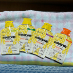 〈ウィンゾーン〉エナジージェル手軽に栄養補給✨ポケットに入れて持ち運びできるコンパクトさ☺️味はシークワーサー風味パイナップル風味マスカット風味オレンジ風味の4種類私のお気に…のInstagram画像