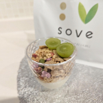 ⋆┈┈┈┈┈┈┈┈┈┈┈┈┈┈┈⋆SOVEシリアルストロベリーブレンド⋆┈┈┈┈┈┈┈┈┈┈┈┈┈┈┈⋆絶賛(毎年)、ダイエット中のため「食物繊維」や「たんぱく質」は意識していますが、なかなか…のInstagram画像