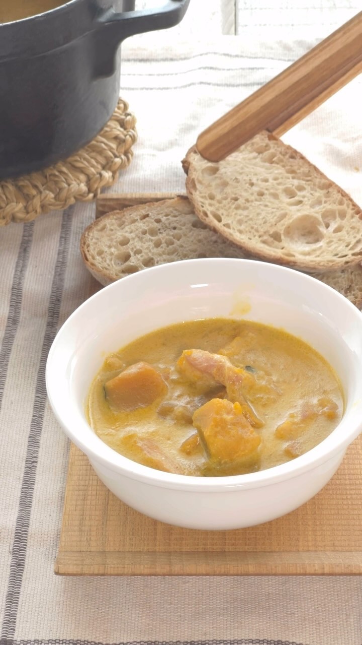 口コミ投稿：豆乳かぼちゃスープ🎃今回の味付けは塩麹のみのシンプルなレシピですが、旨みたっぷり…