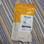 新日本製薬様からご提供いただきました「Slimore Coffee（スリモアコーヒー）」水またはお湯に溶かすだけで、本格的なコーヒーに！私は水に溶かして飲んでいますが、水でも溶けやすくて手軽に…のInstagram画像