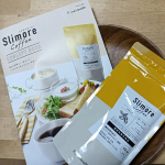 【スリモアでコーヒーゼリー】毎日飲んでる、新日本製薬さんの「スリモアコーヒー」で、簡単コーヒーゼリー。スリモアコーヒー大さじ１熱湯100cc水200cc粉ゼラチン5gでスプレーホイップ…のInstagram画像