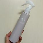 𖧷 FIRMOIST 𖧷・・・✧ Product ✧全身うるおいパック　ボディミスト価格：¥1,980容量：190ml・・・✧ 使用感•感想 ✧今回ご紹介するのは、ミストタイプ…のInstagram画像