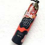 ロゼット様よりブラックマグマ ホットクレンジングオイル 提供頂きました✨安心のロゼット様。悪いわけが無い。って事で楽しみながら使いました。オレンジ色のテクスチャー。オイルだから重ためを想像…のInstagram画像