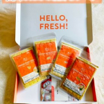 ♡届いたときからニオイが気になっていた2ワン✨とってもおいしいらしくガツガツ食べてたよ😁気に入ったみたいペトコトフーズのごはん💞やっぱり新鮮さがわかるんだね😊#PR #PETOKO…のInstagram画像