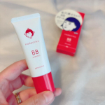 ♡毛穴撫子毛穴かくれんぼBBクリーム美容液・保湿クリーム・日焼け止め（SPF30・PA+++）・化粧下地・ファンデーションが1本で叶えられる🕊️🤍素肌っぽく、メイク中もスキンケアする毛…のInstagram画像
