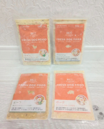 ペトコトフーズ 100％ヒューマングレード※の新鮮食材にこだわった手作り品質の総合栄養食です🎀※チキンミールなどで使われる人間が食べない部位の素材は一切使用せず、私たちが食べる食材と同じ品質の肉や…のInstagram画像
