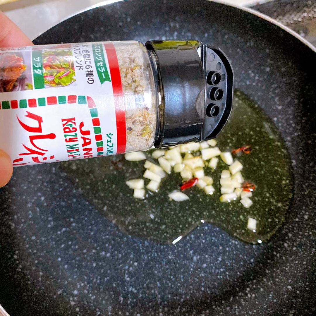 口コミ投稿:.大好きすぎてクレイジーソルトを使わない日はないです(≧▽≦)とにかく、…